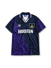 Tottenham Hotspur 1994/95 away football shirt by Umbro with purple print and Holsten sponsor logo