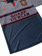 Manchester United 1995/96 Away Football Shirt