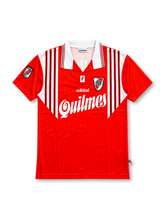 River Plate 1995/96 Away Jersey #10, retro Argentine club soccer shirt featuring the classic away kit design, River Plate club crest, and number 10 on the back.
