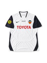Valencia CF 2004 UEFA Cup Final Home Jersey Pablo Aimar #21, retro Spanish club soccer shirt featuring Valencia's classic white design, club crest, Nike branding, and Aimar name and number 21 on the back.