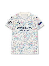 Manchester United 2008-09 white away jersey featuring navy side panels, red V-neck insert, black Nike Swoosh, AIG sponsor, Champions 07/08 sleeve patch and Carlos Tevez number 32.