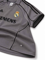 Real Madrid 2005/06 Third Jersey