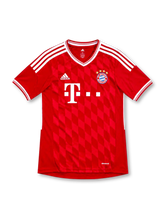 Bayern Munich 2013/14 Bundesliga home jersey by adidas in red with subtle diamond graphics, white shoulder stripes, white-trimmed V-neck and sleeve cuffs, four-star club crest, Deutsche Telekom sponsor, and ClimaCool branding.