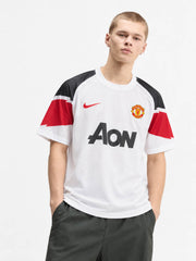 Manchester United 2010/11 Away Jersey