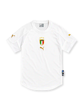 Italy 2004 white away jersey with centred tricolour crest, three gold stars and gold Puma logos