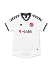 Bayern Munich 2002/03 white away jersey with charcoal adidas stripes, club crest and T-Mobile sponsor