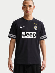 Juventus 2012/13 Away Jersey