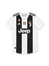 Juventus 2018/19 home player version jersey with black and white centre stripes, Scudetto badge, J crest and Jeep sponsor