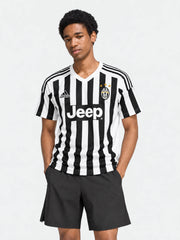 Juventus 2015/16 Home Retro Jersey
