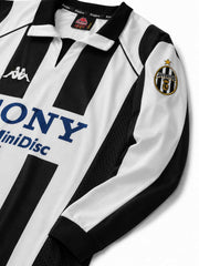 Juventus 1997-98 Long Sleeve Home Jersey