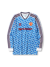 Manchester United 1990-92 long sleeve away jersey with blue flash pattern