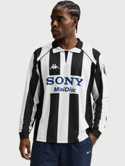 Juventus 1997-98 Long Sleeve Home Jersey