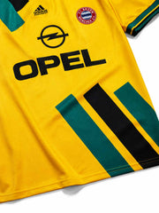 Bayern Munich 1993-95 Away Jersey