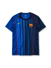 FC Barcelona 2004-05 away jersey Nike front view blue navy stripes