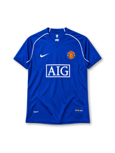 Manchester United 2007-08 goalkeeper jersey Nike front view blue AIG sponsor