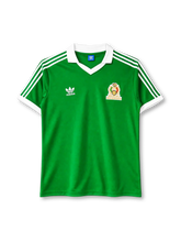 Mexico 1986 home jersey in green with white collar and FMF federation crest