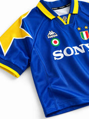 Juventus 1995-96 Away Jersey