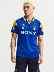 Juventus 1995-96 Away Jersey