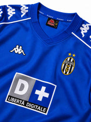 Juventus 1999-00 Away Jersey