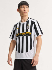 Juventus 2003-04 Home Jersey