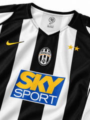 Juventus 2004-05 Home Jersey