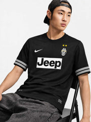 Juventus 2012-13 Away Jersey