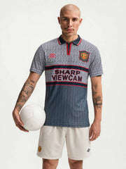 Manchester United 1995/96 Away Football Shirt