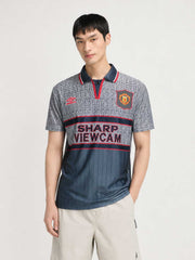 Manchester United 1995/96 Away Football Shirt