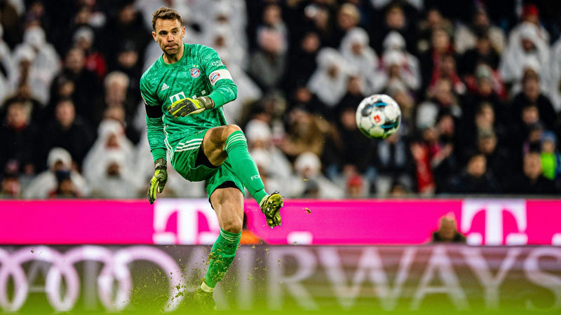 Innovation defines modern goalkeeping. Manuel Neuer｜Icon Collection