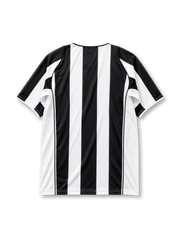 Juventus 2004/05 home jersey in black and white stripes with Sky Sport sponsor branding