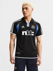 Newcastle United 2000/01 Away Jersey