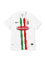 Juventus 2010/11 Away Jersey