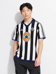Newcastle United 1999-00 Home Jersey