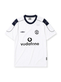 Manchester United 2000-01 white away retro football jersey with Vodafone sponsor