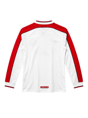 Liverpool 1998-99 long-sleeve away jersey, front view, white body with red shoulder panels, Reebok logo, Carlsberg sponsor logo, oval club crest
