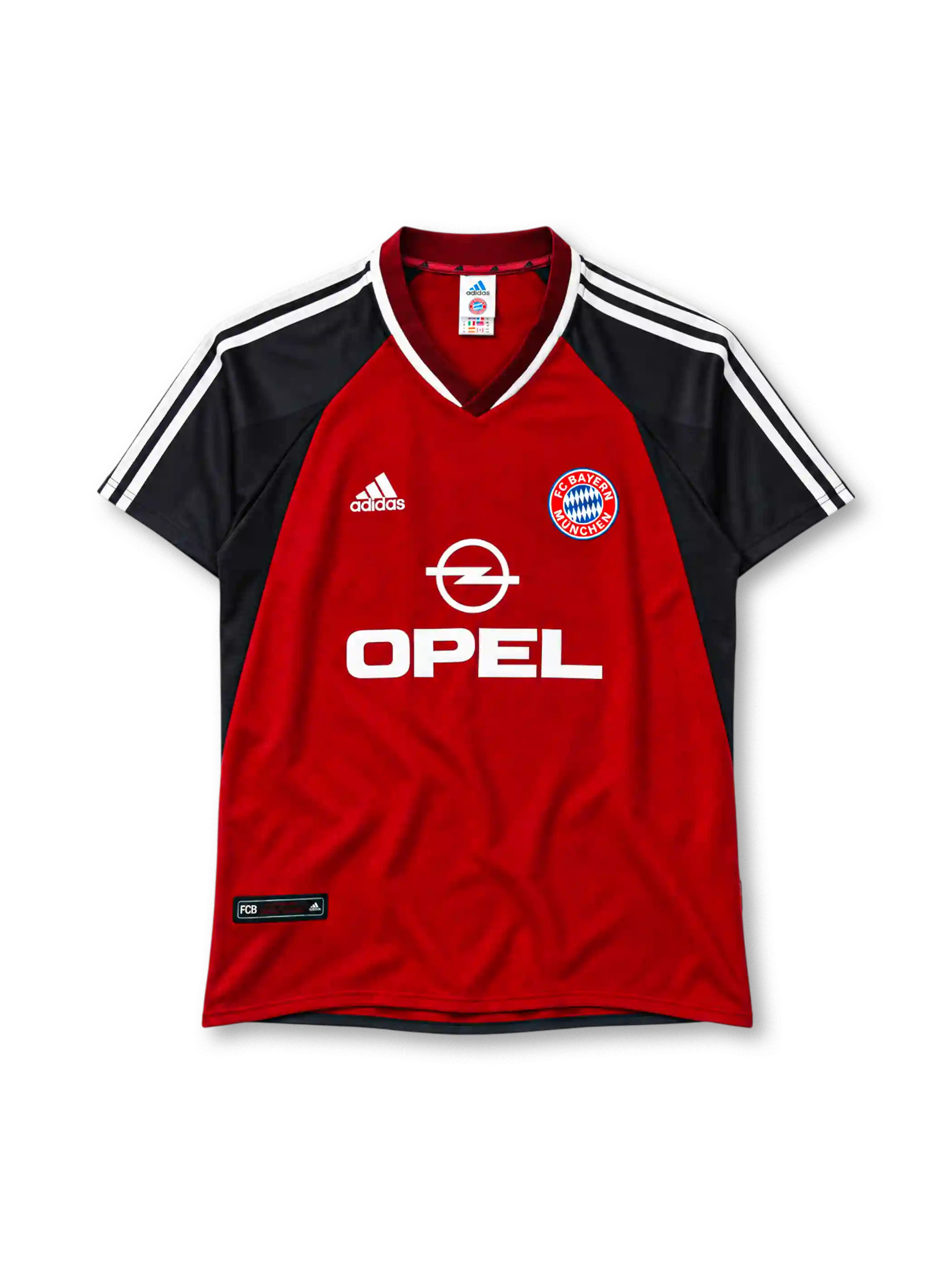 Bayern Munich 2001-02 home jersey in red with Opel sponsor and black raglan sleeves