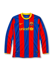 FC Barcelona 2010-11 long-sleeve home jersey with UNICEF sponsor and yellow collar trim