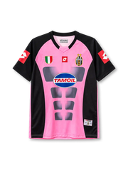 Juventus 2002-03 away jersey, front view, pink body with black raglan sleeves and side panels, black V-neck collar, grey muscle-shaped graphic panels, red Lotto logos on sleeves and centre chest, scudetto shield on right chest, oval Juventus crest with two gold stars on left chest, TAMOIL oval sponsor logo, woven authenticity tag at hem