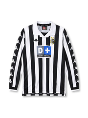 Juventus 1999-00 home long sleeve jersey, front view, black and white vertical stripes, white polo collar with black V insert, long sleeves with repeating white Kappa logos on black panels, black ribbed cuffs, Kappa logo on right chest, oval Juventus crest with two gold stars on left chest, D+ Liberta Digitale sponsor logo