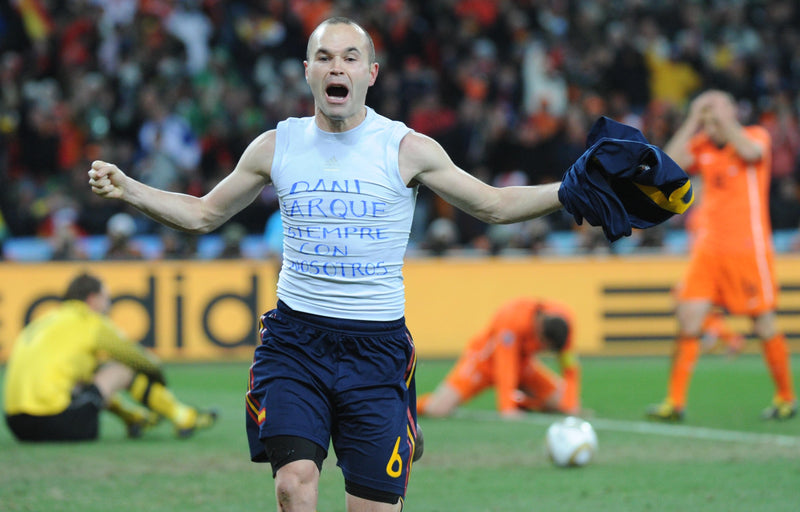 Calm defines decisive brilliance. Andrés Iniesta｜Icon Collection