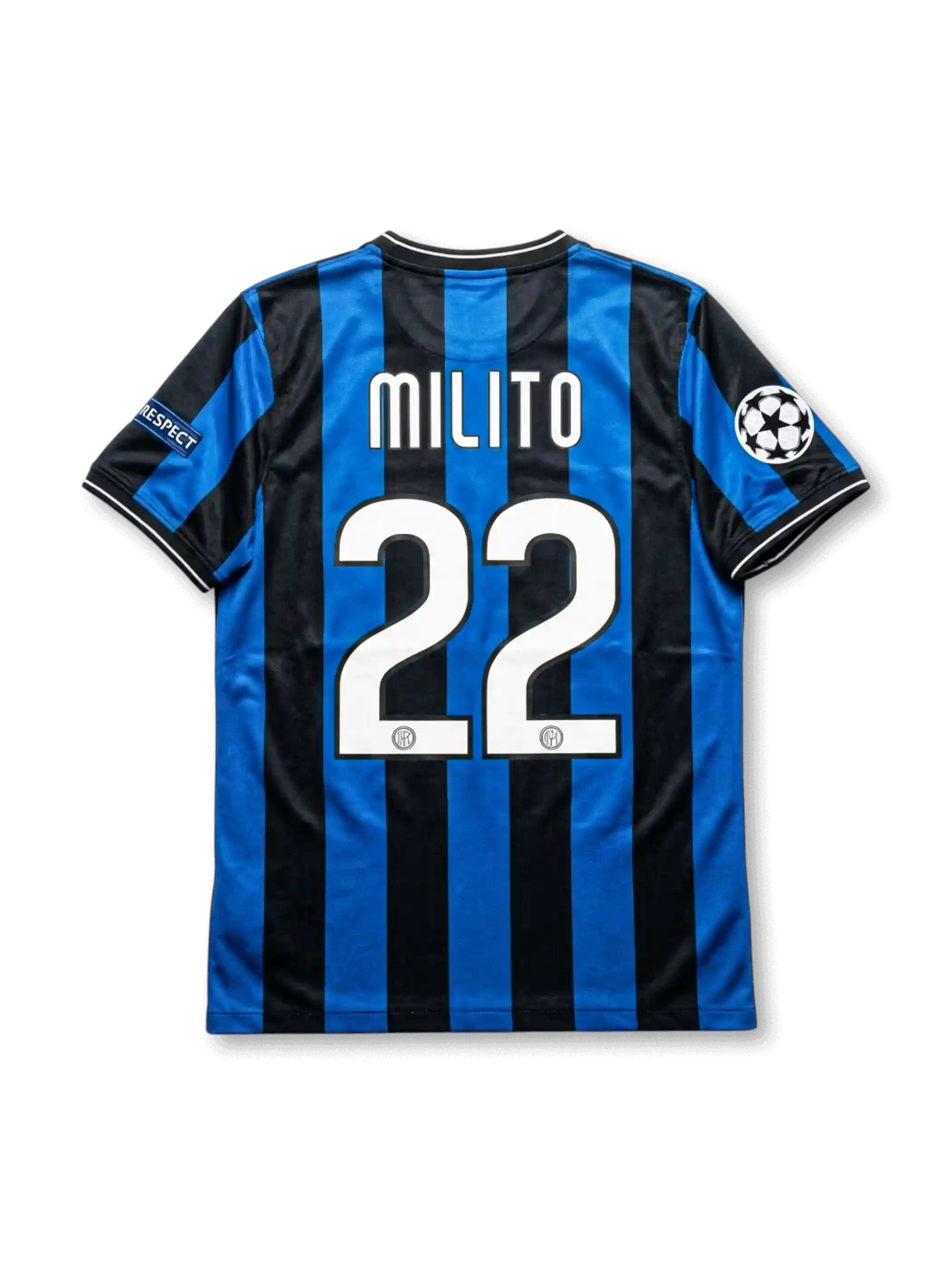 Inter Milan Nike 2009/10 Champions League Final Madrid home jersey in blue and black stripes with UCL starball patches, Final Madrid 2010 Bernabéu commemorative patch, Coppa Italia shield, Inter crest, Pirelli sponsor