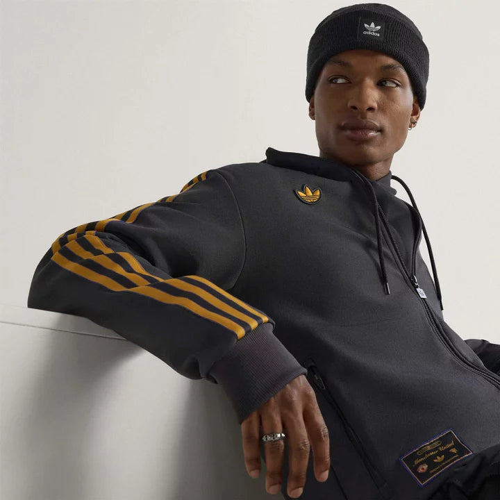 Manchester United icon track top. Red Devils heritage in wearable form.
