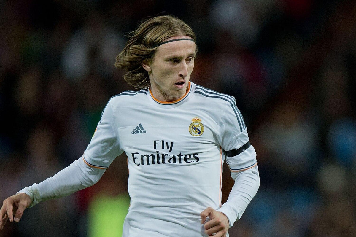 Control defines modern midfield mastery. Luka Modrić｜Icon Collection